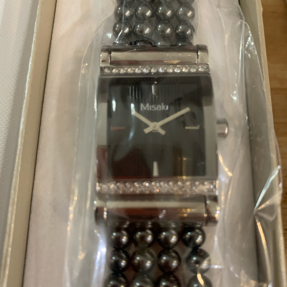 Misaki of Monaco Parisienne model Grey pearl watch